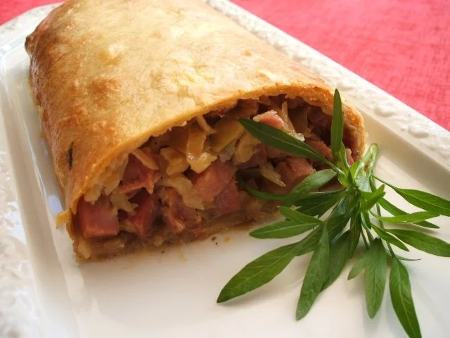 Rezept: KRAUTSTRUDEL Bild Nr. 9 KRAUTSTRUDEL - Rezept - Bild Nr. 9