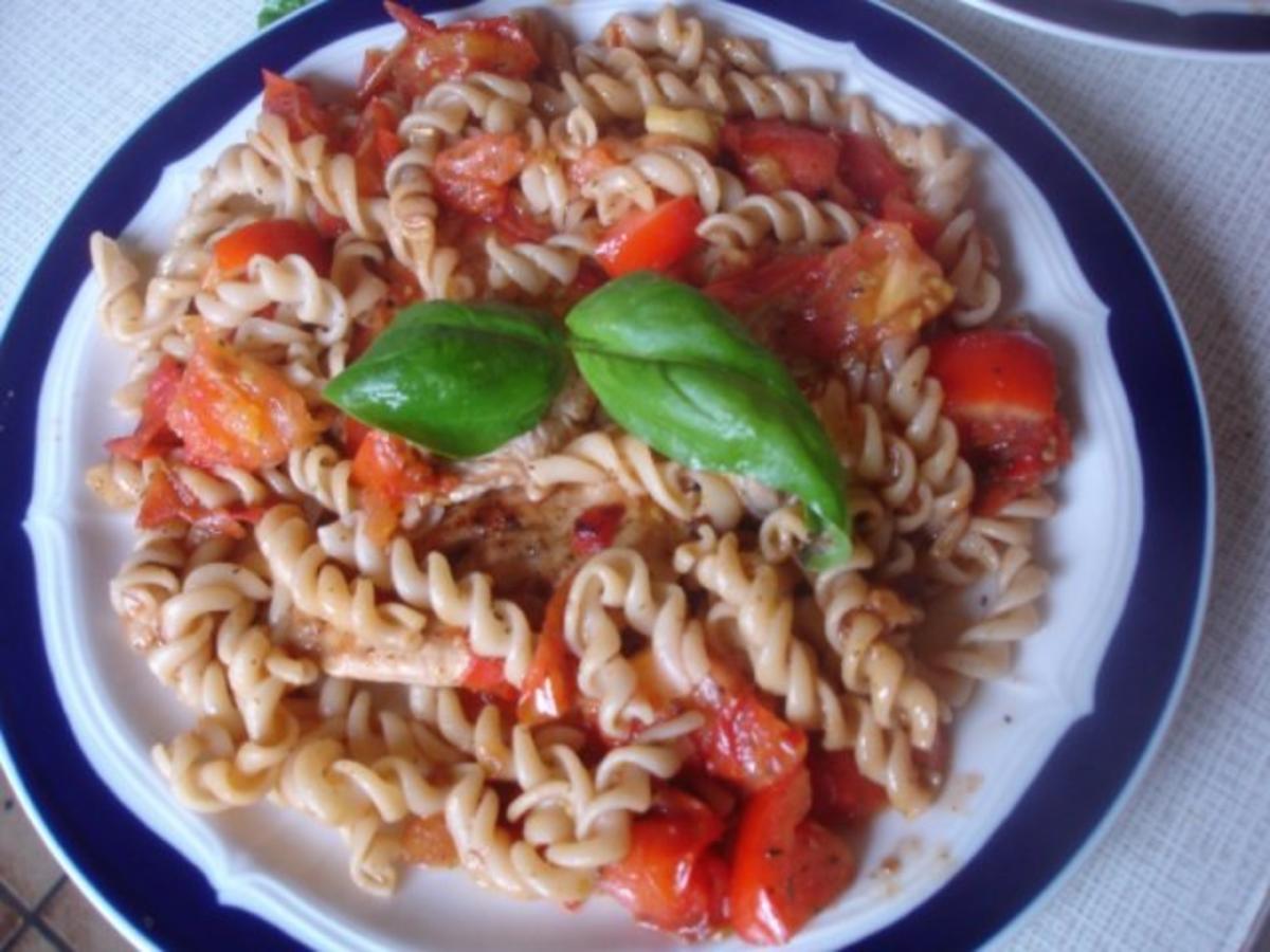 Putenschnitzel-Tomatenpfanne - Rezept mit Bild - kochbar.de