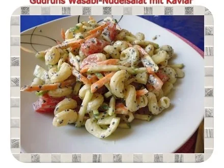 Salat: Wasabi-Nudelsalat mit Kaviar - Rezept