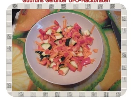 Rezept: Hackfleisch: Gefüllte Hackfleisch-UFO`s Bild Nr. 11 Hackfleisch: Gefüllte Hackfleisch-UFO`s - Rezept - Bild Nr. 11