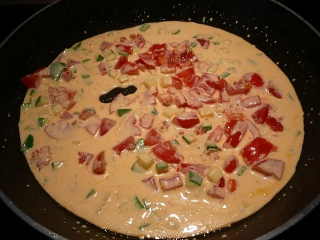 Rezept: Bandnudeln in Brunchsoße mit Garnelen oder Kotelett : Bild Nr. 3 Bandnudeln in Brunchsoße mit Garnelen oder Kotelett : - Rezept - Bild Nr. 3