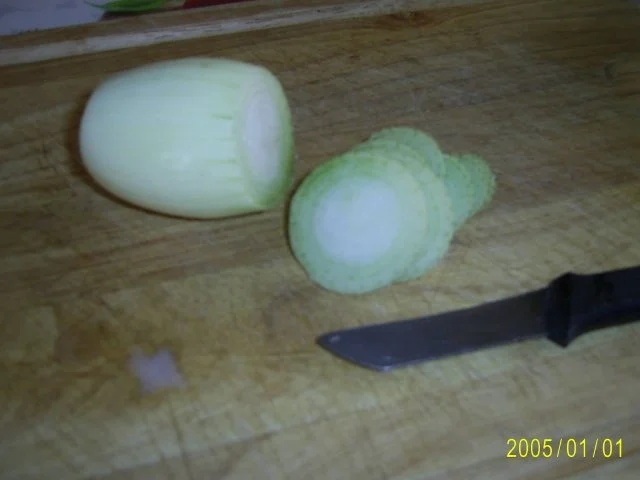 Rezept: Ohne Fleisch: Vollkornnudeln mit fettarmer Tomatensauce Bild Nr. 2 Ohne Fleisch: Vollkornnudeln mit fettarmer Tomatensauce - Rezept - Bild Nr. 2