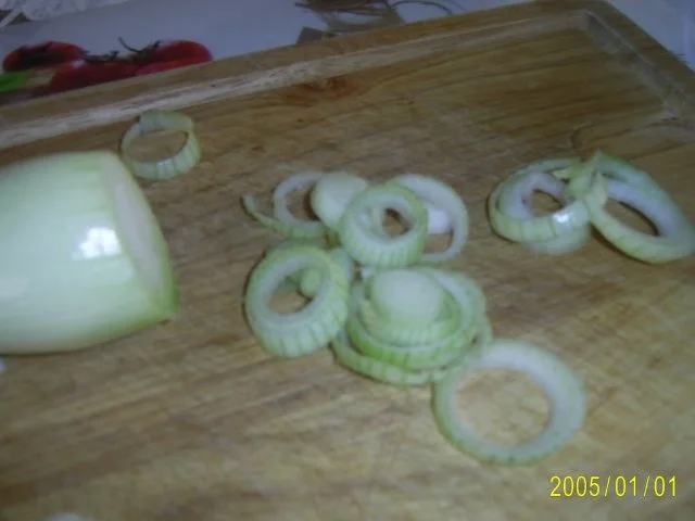 Rezept: Ohne Fleisch: Vollkornnudeln mit fettarmer Tomatensauce Bild Nr. 3 Ohne Fleisch: Vollkornnudeln mit fettarmer Tomatensauce - Rezept - Bild Nr. 3