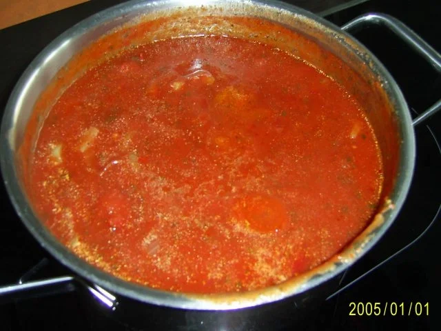 Rezept: Ohne Fleisch: Vollkornnudeln mit fettarmer Tomatensauce Bild Nr. 17 Ohne Fleisch: Vollkornnudeln mit fettarmer Tomatensauce - Rezept - Bild Nr. 17