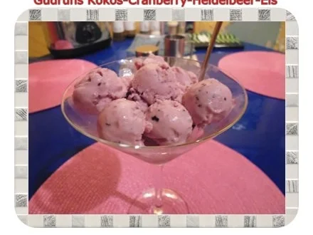 Rezept: Eis: Kokos-Cranberry-Heidelbeer-Eis Eis: Kokos-Cranberry-Heidelbeer-Eis - Rezept