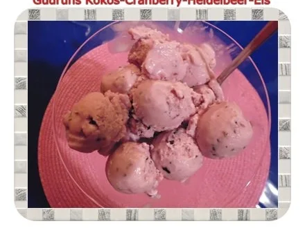 Rezept: Eis: Kokos-Cranberry-Heidelbeer-Eis Bild Nr. 10 Eis: Kokos-Cranberry-Heidelbeer-Eis - Rezept - Bild Nr. 10