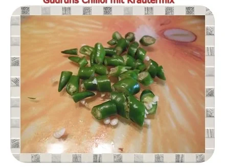 Öl: Chiliöl mit Kräutermix - Rezept - Bild Nr. 4