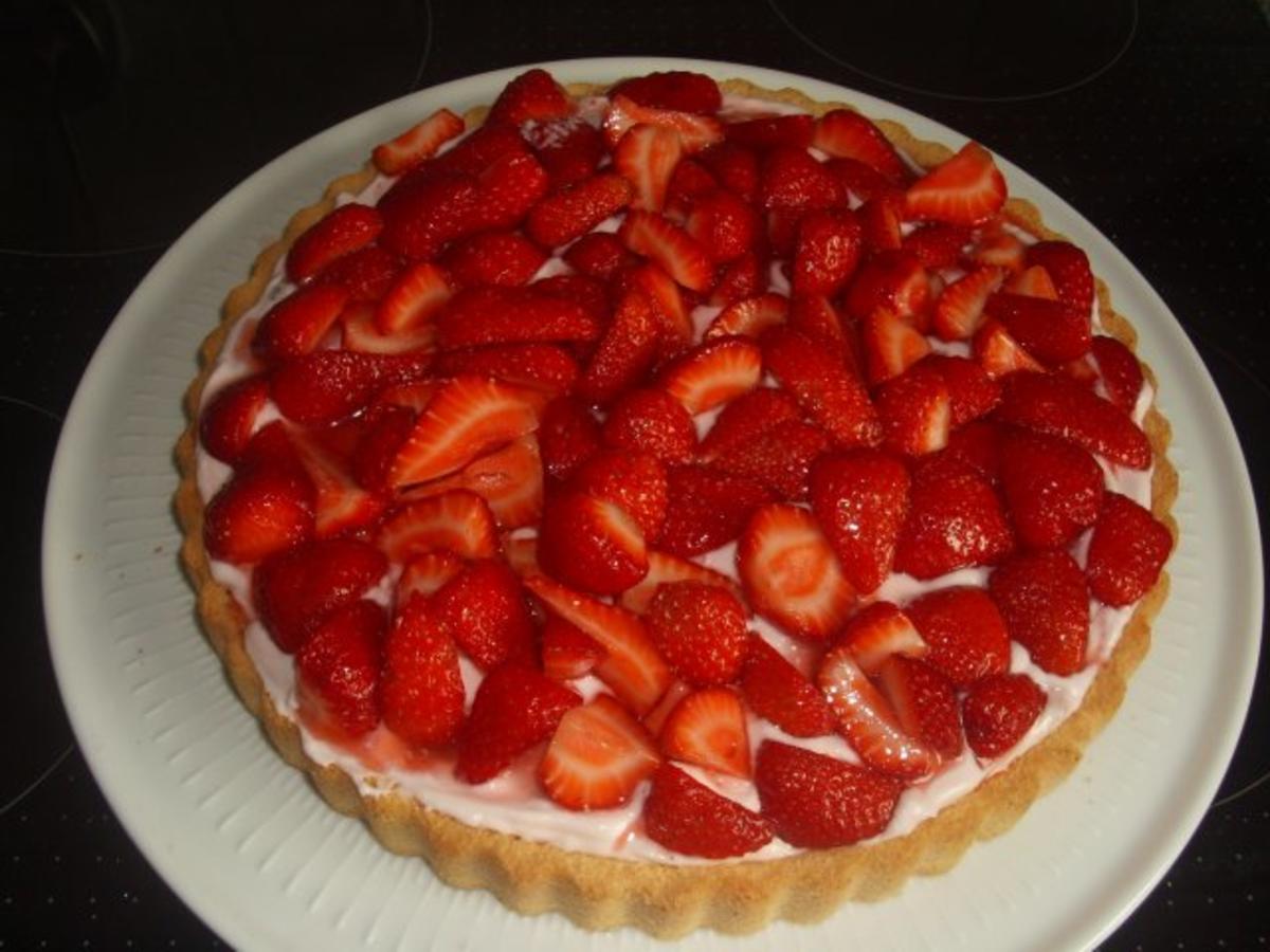 Flotte Erdbeertorte - Rezept mit Bild - kochbar.de