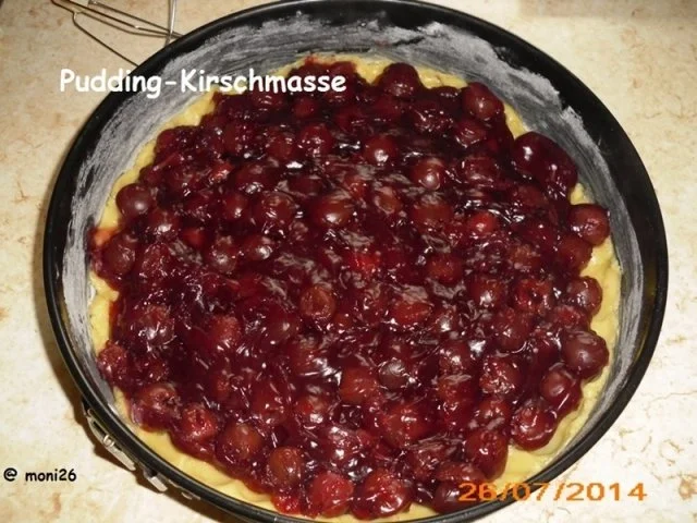Schmandkuchen mit Schattenmorellen - Rezept - Bild Nr. 3
