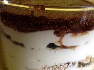 Joghurt mit  Amaranth und Aroniabeeren - Rezept - Bild Nr. 2