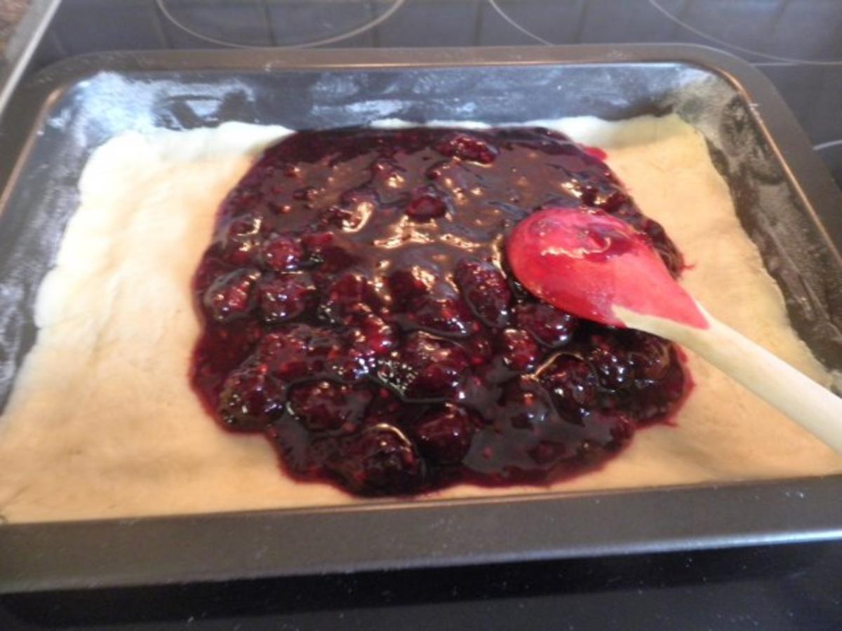 Kleiner Brombeer Kuchen - einfach - von Cookies