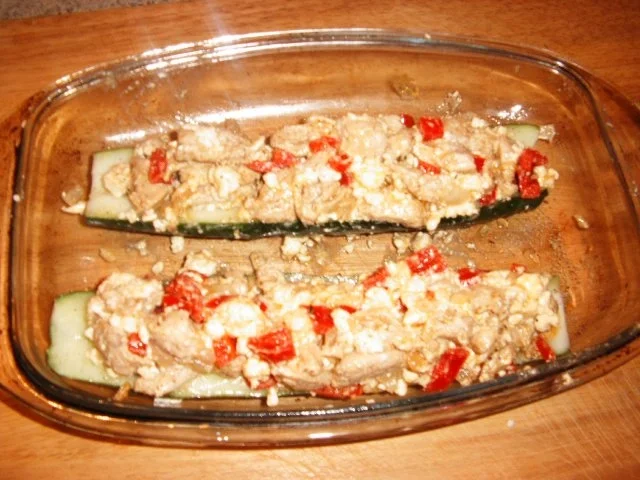 Rezept: Gurke gefüllt mit Gyros Bild Nr. 10 Gurke gefüllt mit Gyros - Rezept - Bild Nr. 10