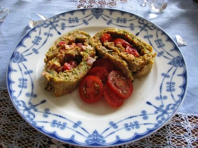 Rezept: Gemüse: Zucchini-Roulade Bild Nr. 4 Gemüse: Zucchini-Roulade - Rezept - Bild Nr. 4