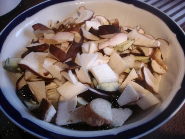 Frische Waldpilze auf Bauernbutterbrot - Rezept - Bild Nr. 3