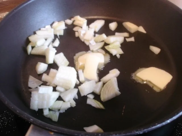 Frische Waldpilze auf Bauernbutterbrot - Rezept - Bild Nr. 4