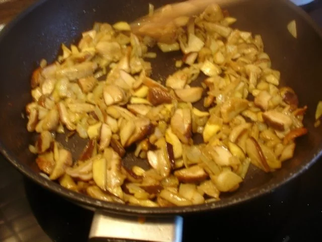 Frische Waldpilze auf Bauernbutterbrot - Rezept - Bild Nr. 6