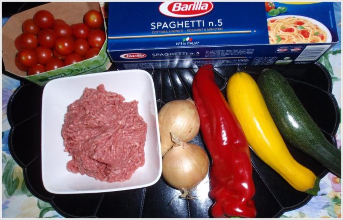 Hackfleisch-Gemüse-Pfanne mit Spaghetti - Rezept - Bild Nr. 2