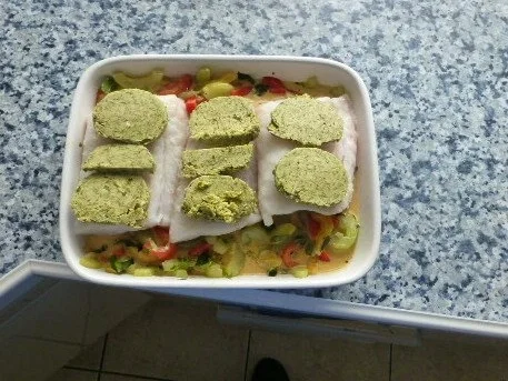 Gratiniertes Filet vom Katfisch auf Rahmpaprika - Rezept - Bild Nr. 4