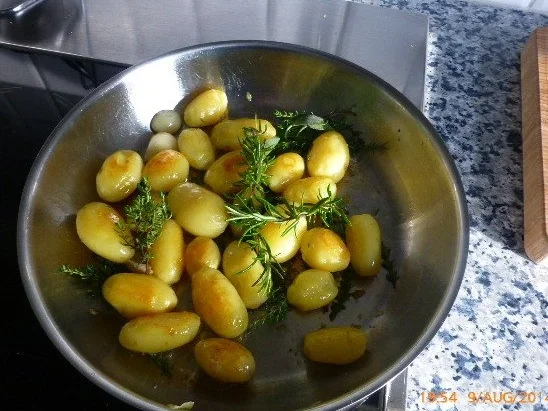 Gratiniertes Filet vom Katfisch auf Rahmpaprika - Rezept - Bild Nr. 5