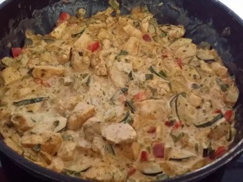 Hähnchenbrust - Zucchini - Paprika - Pfanne - Rezept - Bild Nr. 3