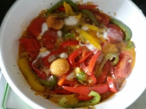 Rezept: Pfannengerichte: Gemüsepfanne mit Spiegelei Bild Nr. 6 Pfannengerichte: Gemüsepfanne mit Spiegelei - Rezept - Bild Nr. 6