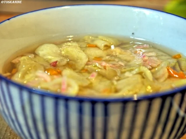 Rezept: Marinierte Hähnchenspiesse mit Erdnuss-Sauce Bild Nr. 19 Marinierte Hähnchenspiesse mit Erdnuss-Sauce - Rezept - Bild Nr. 19