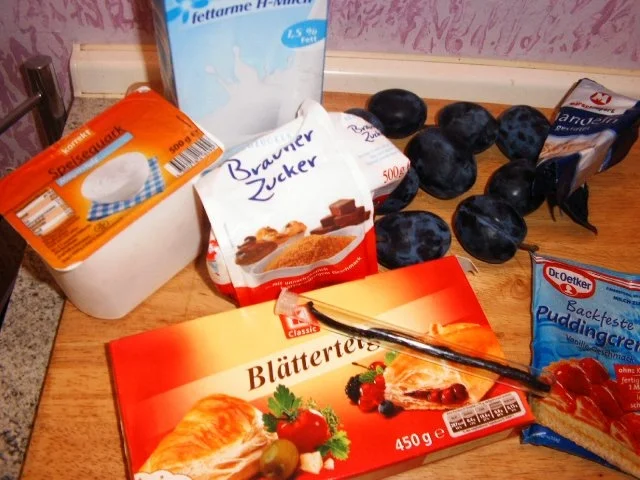 Rezept: Pflaumen auf Blätterteig Bild Nr. 3 Pflaumen auf Blätterteig - Rezept - Bild Nr. 3