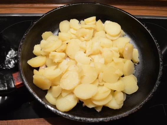 Rezept: Bauernfrühstück Bild Nr. 4 Bauernfrühstück - Rezept - Bild Nr. 4