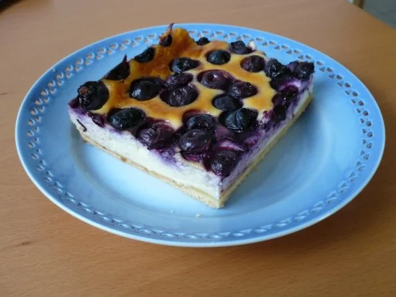 Käsekuchen mit Heidelbeeren - Rezept