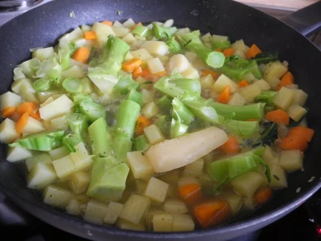 Rezept: Schonkost : Schöner bunter Teller mit Vitaminen Bild Nr. 2 Schonkost : Schöner bunter Teller mit Vitaminen - Rezept - Bild Nr. 2