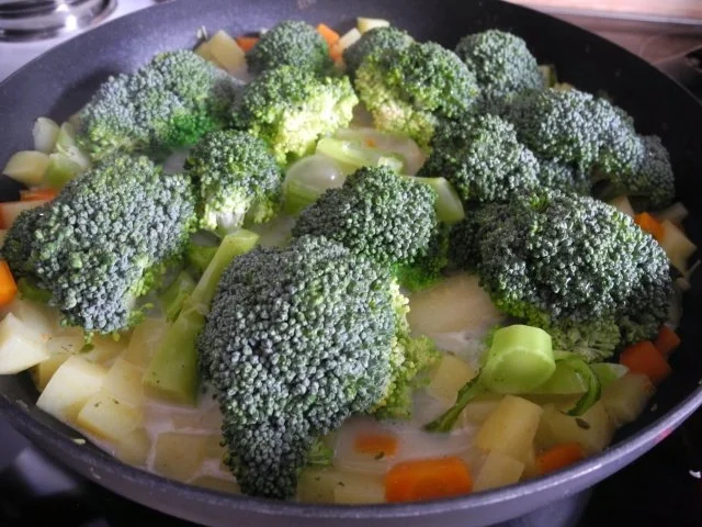 Rezept: Schonkost : Schöner bunter Teller mit Vitaminen Bild Nr. 5 Schonkost : Schöner bunter Teller mit Vitaminen - Rezept - Bild Nr. 5