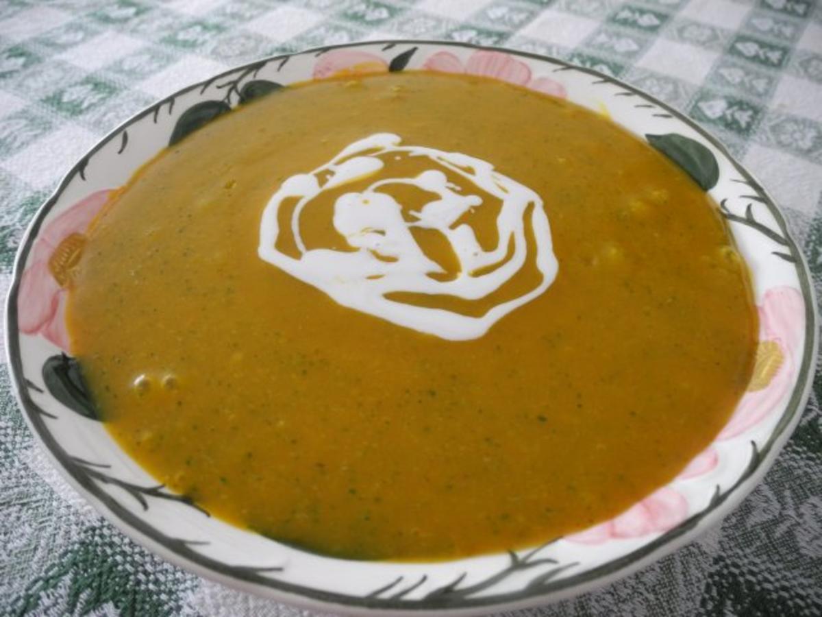 Schonkost : Gemüse - Cremsuppe mit Mandelsahne - Rezept von Forelle1962