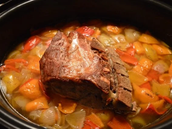 Rezept: Serpenyős rostélyos Serpenyős rostélyos - Rezept