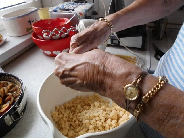 Rezept: Gabi's erster Pflaumenkuchen mit Pflaumen aus Nachbar's Garten - und auch letzer Kuchen Bild Nr. 15 Gabi's erster Pflaumenkuchen mit Pflaumen aus Nachbar's Garten - und auch letzer Kuchen - Rezept - Bild Nr. 15