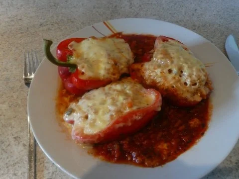 Gefüllte Paprika vegetarisch - Rezept
