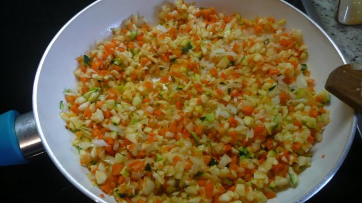 Gefüllte Paprika vegetarisch - Rezept - Bild Nr. 10