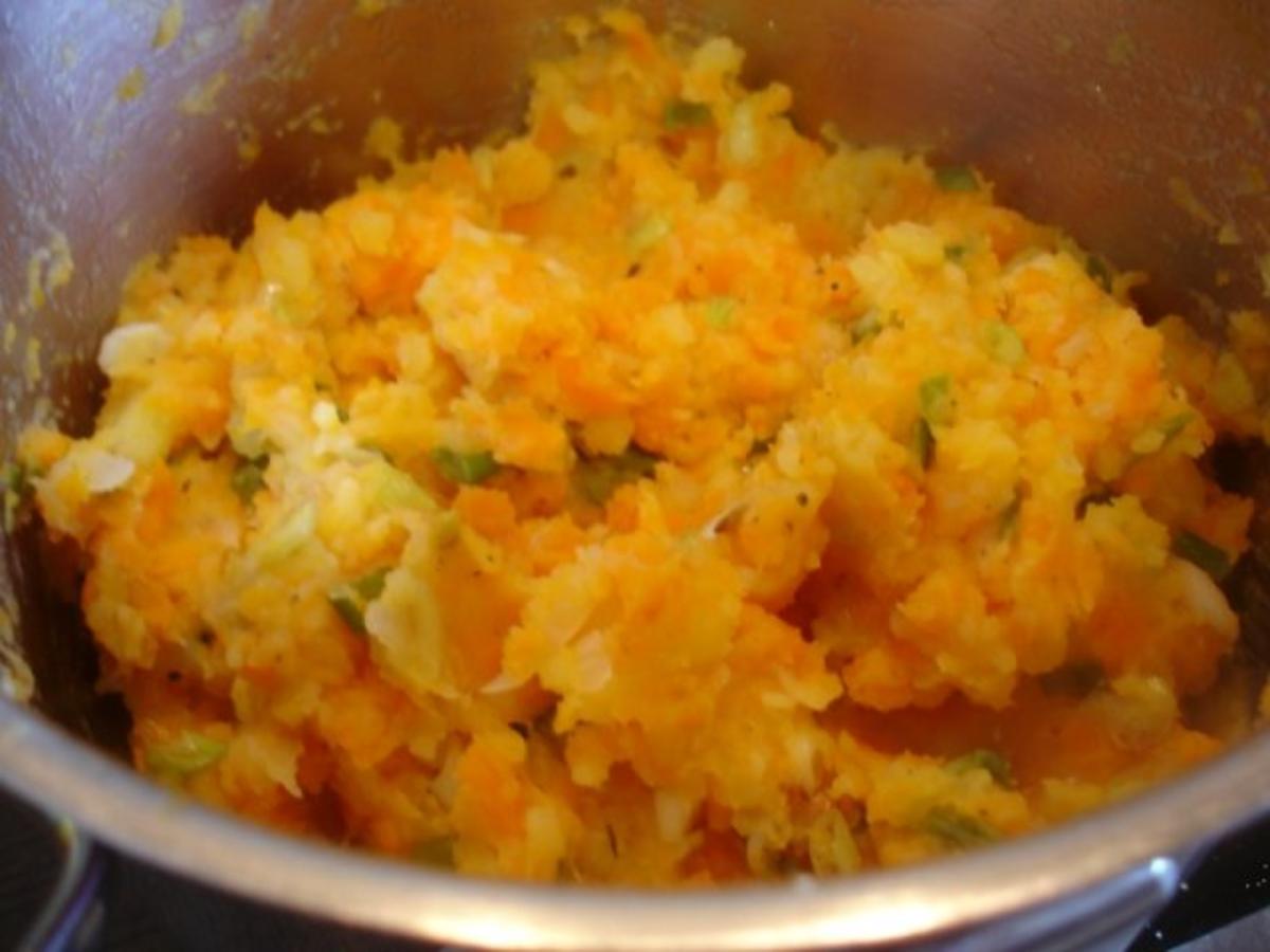 Schlemmerfilet mit Möhren-Kartoffel-Stampf und Rote Bete-Salat - Rezept - Bild Nr. 11