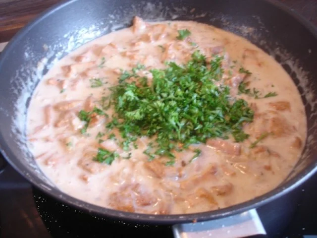 Pfifferlinge in Sahnesauce mit Bandnudeln - Rezept - Bild Nr. 10