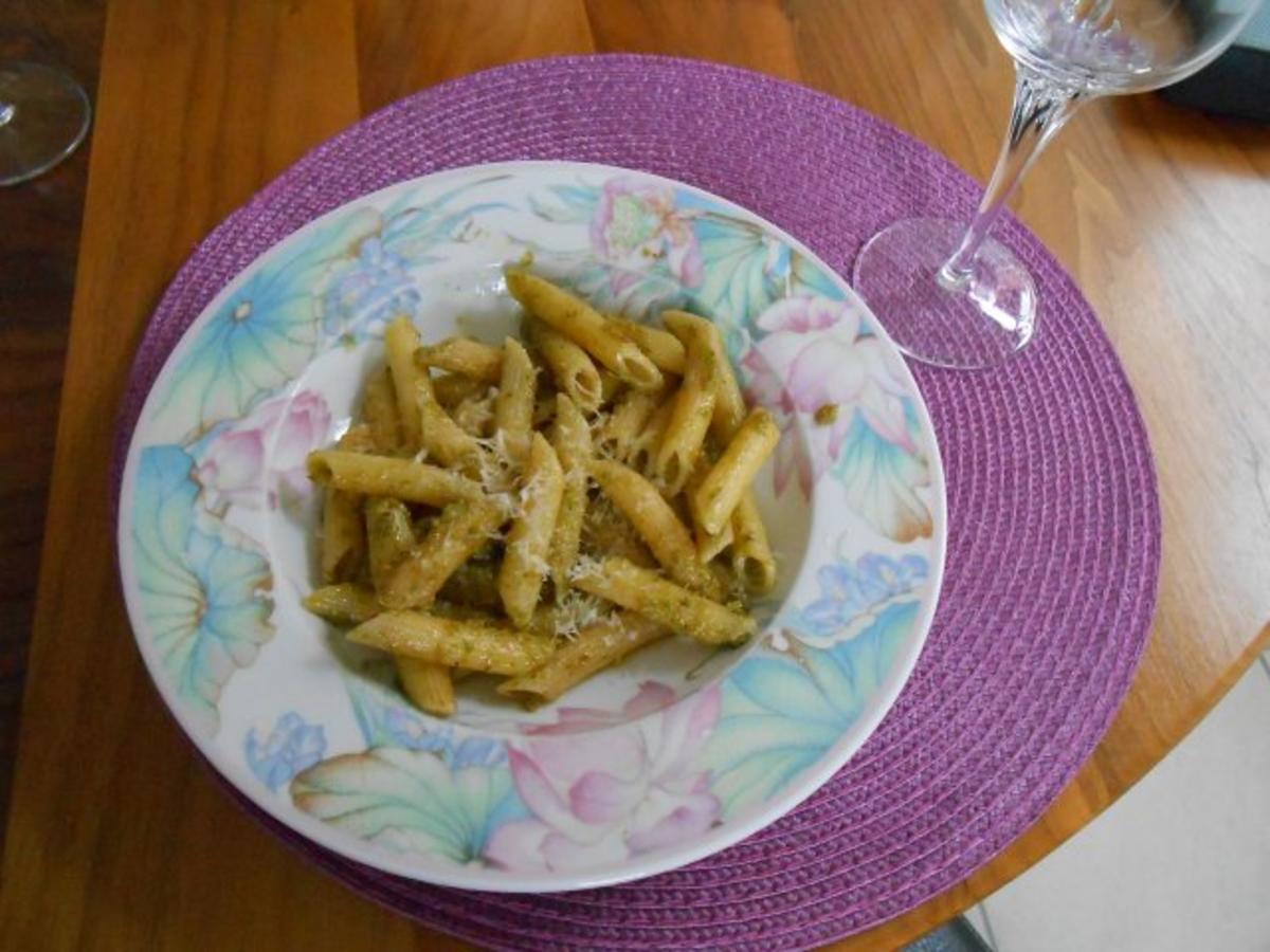 Pasta Mit Pesto Verde Rezept Mit Bild Kochbar De