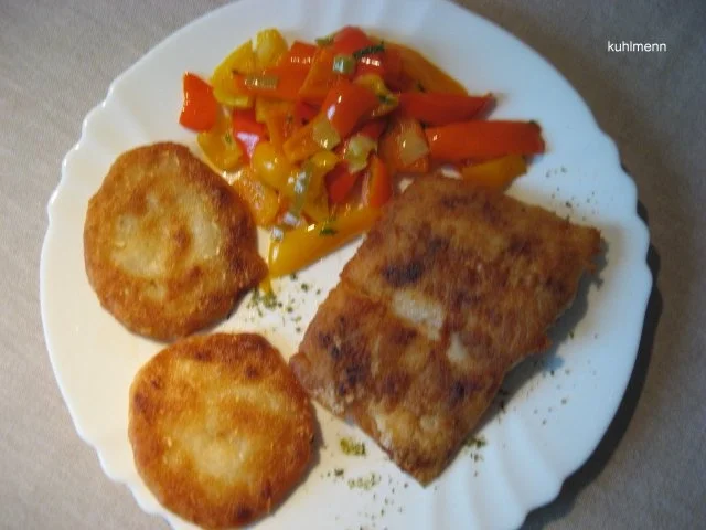 Viktoriabarschfilet mit Paprikagemüse - Rezept