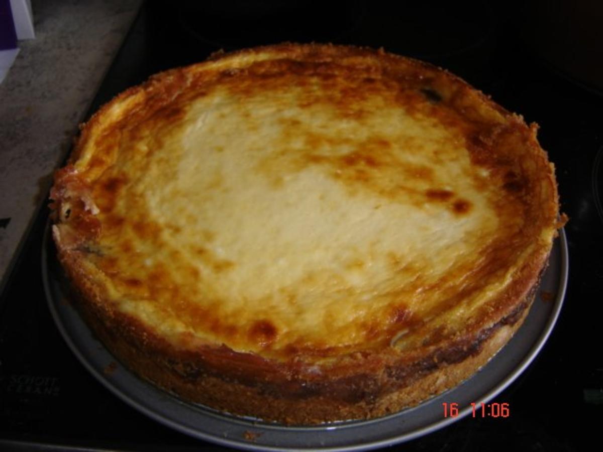 Pflaumenkuchen mit Schmand und Pudding Rezepte - kochbar.de