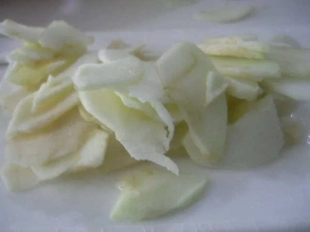 Rezept: Apple-Pie mit Zimt-Nuss-Streuseln (Cinnamon Crumble Apple Pie) Bild Nr. 9 Apple-Pie mit Zimt-Nuss-Streuseln (Cinnamon Crumble Apple Pie) - Rezept - Bild Nr. 9