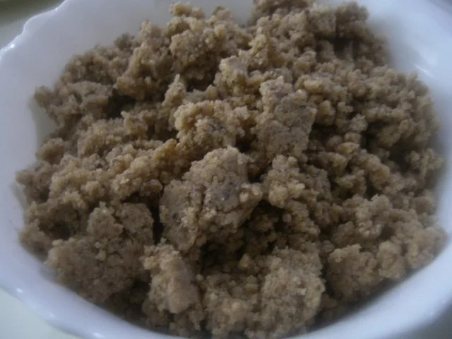 Rezept: Apple-Pie mit Zimt-Nuss-Streuseln (Cinnamon Crumble Apple Pie) Bild Nr. 11 Apple-Pie mit Zimt-Nuss-Streuseln (Cinnamon Crumble Apple Pie) - Rezept - Bild Nr. 11