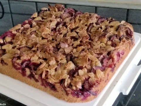 Zwetschgen-Kuchen mit Mandelkruste - Rezept - Bild Nr. 2