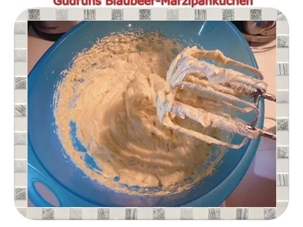 Kuchen: Blaubeer-Marzipankuchen - Rezept - Bild Nr. 7