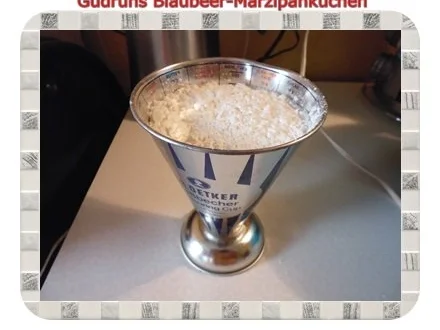 Kuchen: Blaubeer-Marzipankuchen - Rezept - Bild Nr. 9