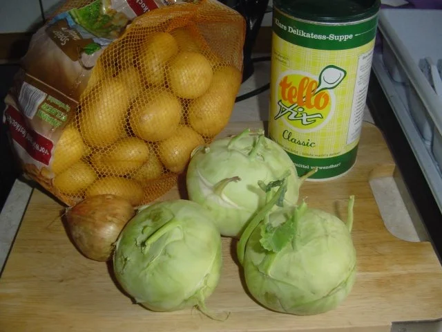 Rezept: Kohlrabicremesuppe Bild Nr. 2 Kohlrabicremesuppe - Rezept - Bild Nr. 2