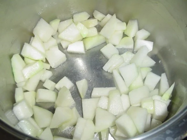 Rezept: Kohlrabicremesuppe Bild Nr. 4 Kohlrabicremesuppe - Rezept - Bild Nr. 4