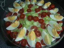 Schichtsalat mit geschmorter Paprika - Rezept