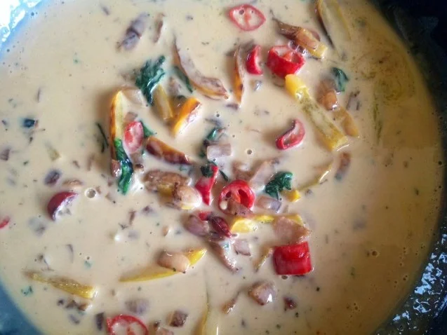 Spaghetti mit einer scharfen Orangen-Basilikum-Sauce - Rezept - Bild Nr. 9